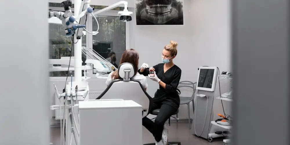 بررسی خدمات کلینیک های دندانپزشکی مدرن بررسی خدمات کلینیک های دندانپزشکی مدرن