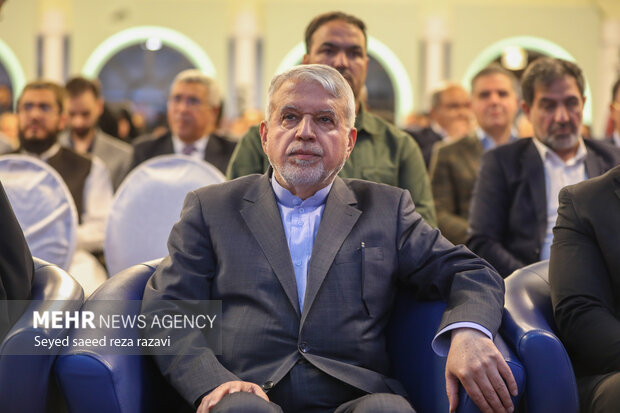 تشکیل اداره هوش مصنوعی در وزارت میراث فرهنگی تشکیل اداره هوش مصنوعی در وزارت میراث فرهنگی