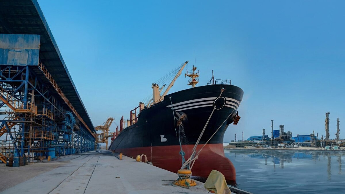 تغییر استراتژی فروش به نفع سهامداران شپدیس؛ برای نخستینبار فاصله نرخ فروش با نرخ آرگوس(خاورمیانه) به ۵ دلار رسید و بارگیری پاییز رکورد زد تغییر استراتژی فروش به نفع سهامداران شپدیس؛ برای نخستینبار فاصله نرخ فروش با نرخ آرگوس(خاورمیانه) به ۵ دلار رسید و بارگیری پاییز رکورد زد