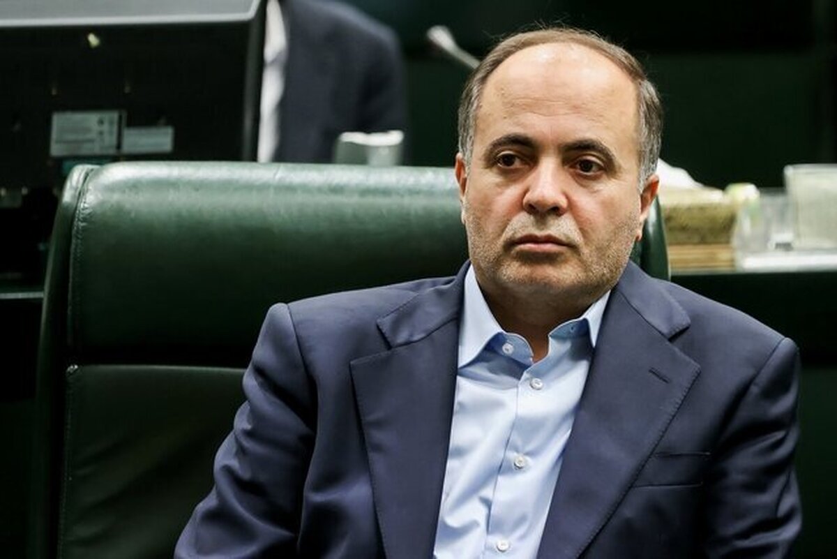 سهنرخی شدن بنزین اجرایی شد / بازار در انتظار اثرات سهنرخی شدن بنزین اجرایی شد / بازار در انتظار اثرات