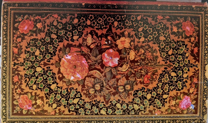 نمایش نسخه خطی دیوان حافظ در موزه کتابخانه اختصاصی مجموعه فرهنگیتاریخی نیاوران نمایش نسخه خطی دیوان حافظ در موزه کتابخانه اختصاصی مجموعه فرهنگیتاریخی نیاوران
