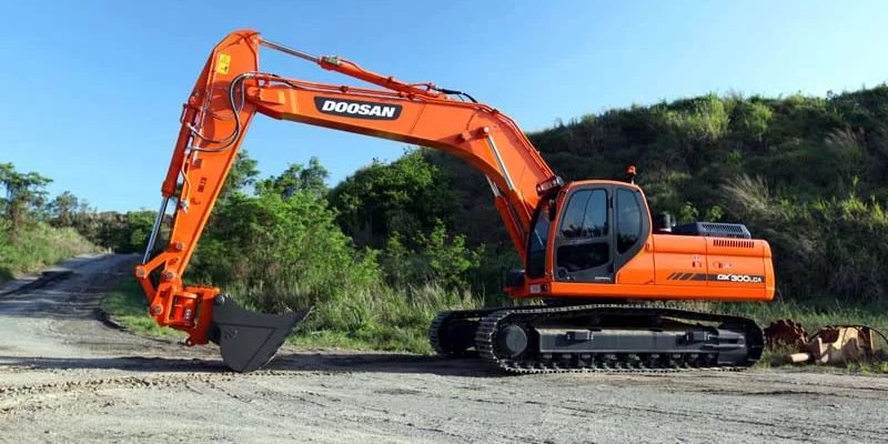 خرید انواع قطعات بیل در تهران خرید استارت بیل دوسان