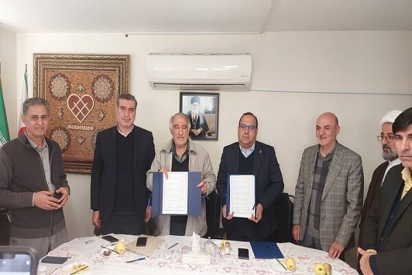 تفاهمنامه مجمع خیرین کشور و دانشگاه علوم پزشکی ایران امضا شد تفاهمنامه مجمع خیرین کشور و دانشگاه علوم پزشکی ایران امضا شد