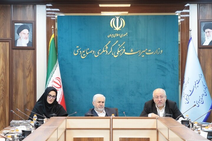 صدور ویزای نوروز برای گردشگران و تشکیل اداره هوش مصنوعی در وزارت میراث امضای تفاهمنامه همکاری میان وزارت میراث فرهنگی و نهاد کتابخانهها