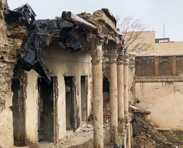 فرایند صدور سند مالکیت خانه امین لشکر درحال انجام است فرایند صدور سند مالکیت خانه امین لشکر درحال انجام است