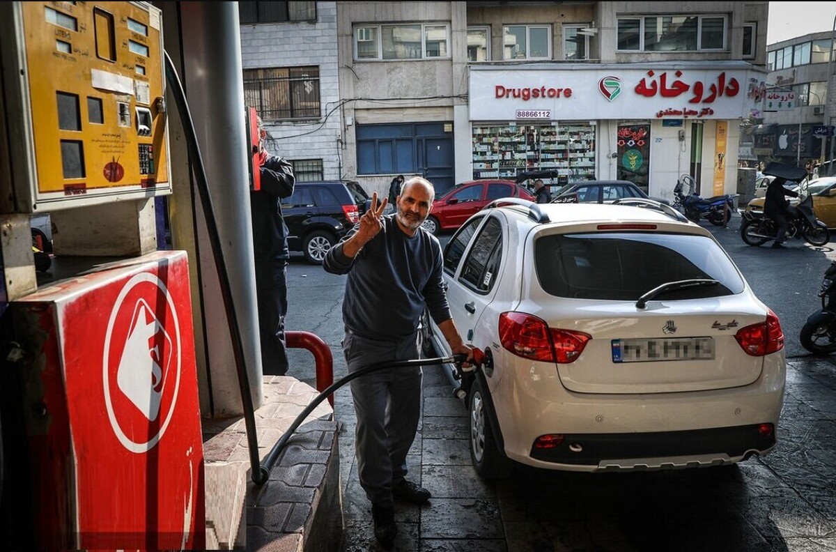 فوری؛ افزایش قیمت بنزین لغو شد / از فردا یکشنبه ۱۴ دی با قیمت قبل سوختگیری کنید فوری؛ افزایش قیمت بنزین لغو شد / از فردا یکشنبه ۱۴ دی با قیمت قبل سوختگیری کنید