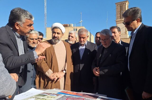 وزیر میراث فرهنگی از طرح احیای حصار تاریخی شهر جهانی یزد بازدید کرد وزیر میراث فرهنگی از طرح احیای حصار تاریخی شهر جهانی یزد بازدید کرد