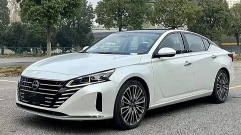 آغاز فروش نیسان قشقایی و آلتیما (بهمن 1404) آغاز فروش نیسان قشقایی و آلتیما (بهمن 1404)