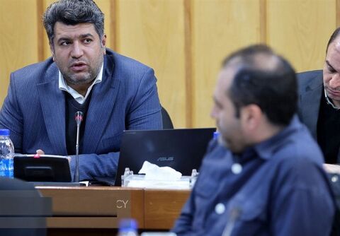 اخذ عوارض آزادراه تهران–کرج در دستور کار دولت قرار گرفت اخذ عوارض آزادراه تهران–کرج در دستور کار دولت قرار گرفت