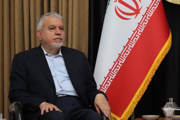 بدرقه وزیر میراث در «پنجراه تاریخ»؛دستورات روی میز مدیران استان سمنان بدرقه وزیر میراث در «پنجراه تاریخ»؛دستورات روی میز مدیران استان سمنان