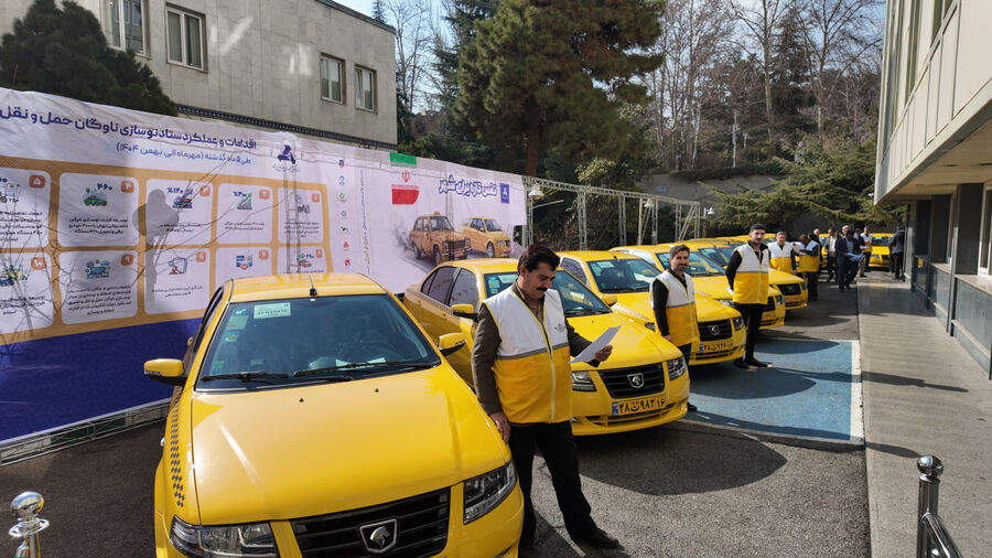 برای نوسازی گسترده ناوگان تاکسی و اتوبوس فرسوده آمادگی داریم برای نوسازی گسترده ناوگان تاکسی و اتوبوس فرسوده آمادگی داریم