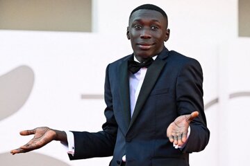 «خابی»، ستاره تیکتاک شرکتش را به قیمت ۹۷۵ میلیون دلار فروخت «خابی»، ستاره تیکتاک شرکتش را به قیمت ۹۷۵ میلیون دلار فروخت