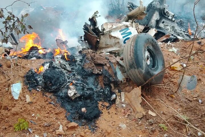 سقوط آمبولانس هوایی در شرق هند، ۷ کشته برجای گذاشت سقوط آمبولانس هوایی در شرق هند، ۷ کشته برجای گذاشت