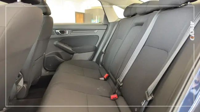 هوندا سیویک در مقابل مزدا 3! رقبای قدیمی با نسلهای جدید هوندا سیویک (14).webp