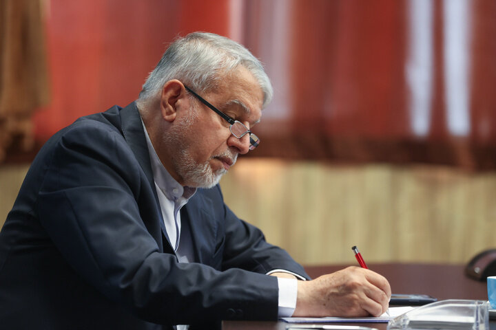 پیشنهاد وزارت میراث فرهنگی برای پرداخت یارانه دولت به سفر کارمندان پیشنهاد وزارت میراث فرهنگی برای پرداخت یارانه دولت به سفر کارمندان