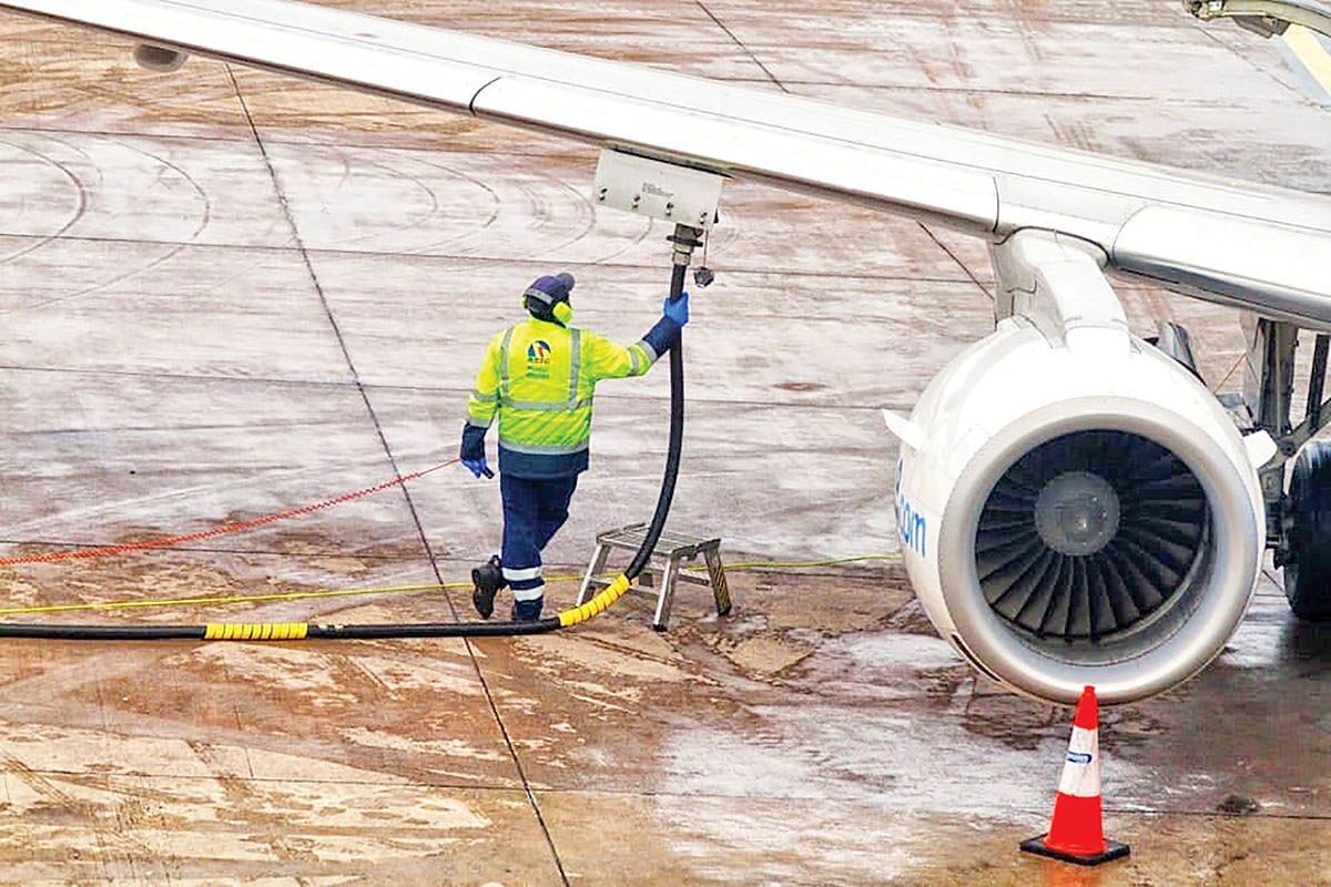 افزایش قیمت سوخت جت و تعطیلی ایرلاینهای ضعیف/ بهای بلیت میان قارهای ۲برابر شد افزایش قیمت سوخت جت و تعطیلی ایرلاینهای ضعیف/ بهای بلیت میان قارهای ۲برابر شد