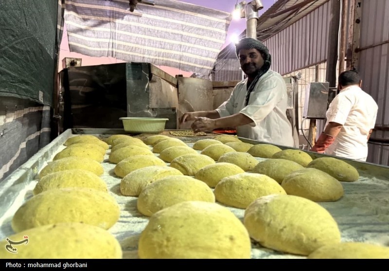 در هیچ شهری کمبود آرد نداریم در هیچ شهری کمبود آرد نداریم
