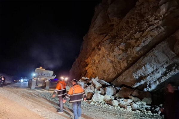 آزادراه تهران-پردیس تا ۲۴ ساعت آینده مسدود می ماند آزادراه تهران-پردیس تا ۲۴ ساعت آینده مسدود می ماند