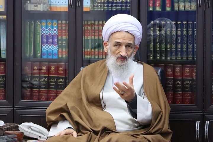 آیت الله لائینی: غفلت از اقتصاد و فضای مجازی نقطه نفوذ جنگ ترکیبی است آیت الله لائینی: غفلت از اقتصاد و فضای مجازی نقطه نفوذ جنگ ترکیبی است