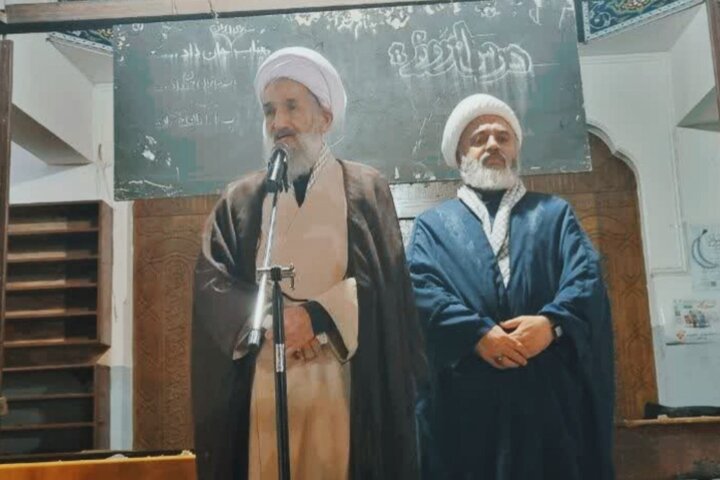 آیت الله لائینی: پیام مردم در خیابان مقاومت است آیت الله لائینی: پیام مردم در خیابان مقاومت است