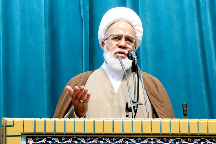 آیتالله غفوری: تنگه هرمز نقطه عزیمت نظم جدید در غرب آسیا است آیتالله غفوری: تنگه هرمز نقطه عزیمت نظم جدید در غرب آسیا است