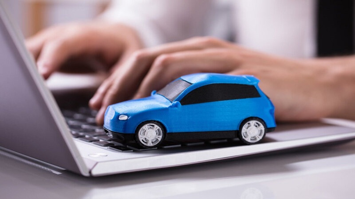 اختلاف فاحش میان قیمتهای رسمی و آگهیهای اینترنتی خودرو / مراقب کلاهبردارها باشید اختلاف فاحش میان قیمتهای رسمی و آگهیهای اینترنتی خودرو / مراقب کلاهبردارها باشید