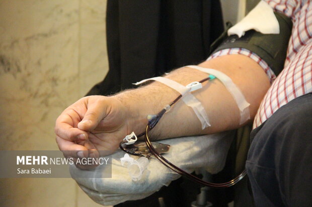 اعزام تیم سیار خونگیری به شهرستان صحنه اعزام تیم سیار خونگیری به شهرستان صحنه