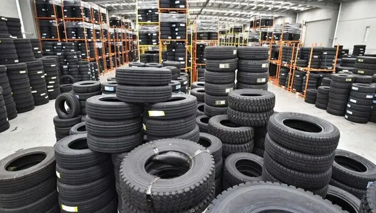 افزایش ۳۰ درصدی قیمت تایر در بازار امروز ۳۱ فروردین/ قیمت لاستیک ایرانی به چند تومان رسید؟ افزایش ۳۰ درصدی قیمت تایر در بازار امروز ۳۱ فروردین/ قیمت لاستیک ایرانی به چند تومان رسید؟