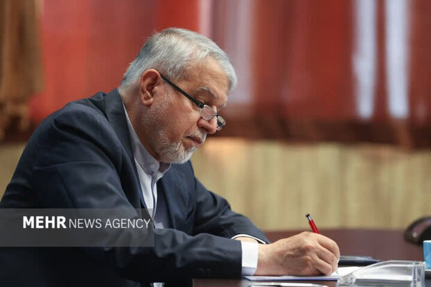 ایران می ماند؛ با مردمش با فرهنگش و با همت فرزندانش ایران می ماند؛ با مردمش با فرهنگش و با همت فرزندانش