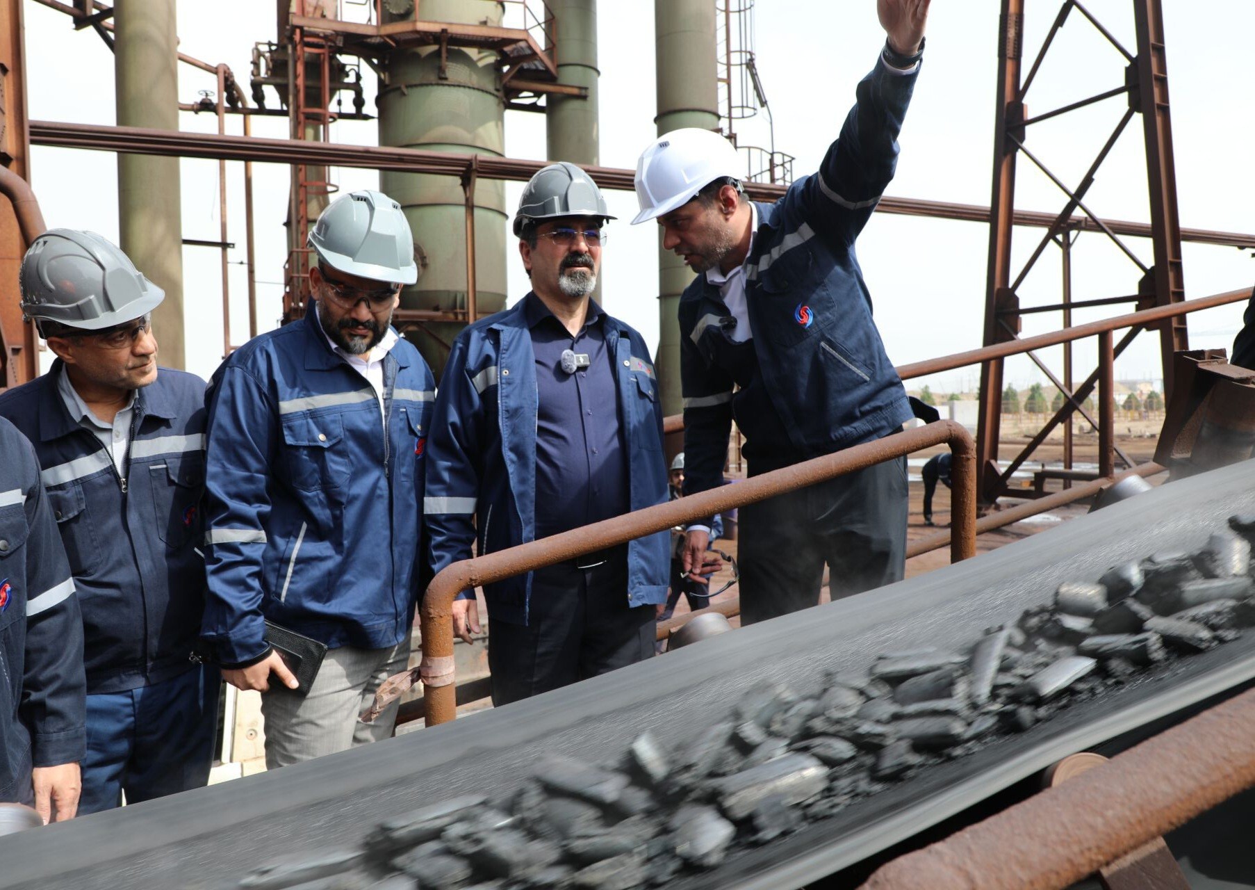 بازدید مدیرعامل هلدینگ صبا انرژی از شرکت صبا فولاد خلیج فارس بازدید مدیرعامل هلدینگ صبا انرژی از شرکت صبا فولاد خلیج فارس