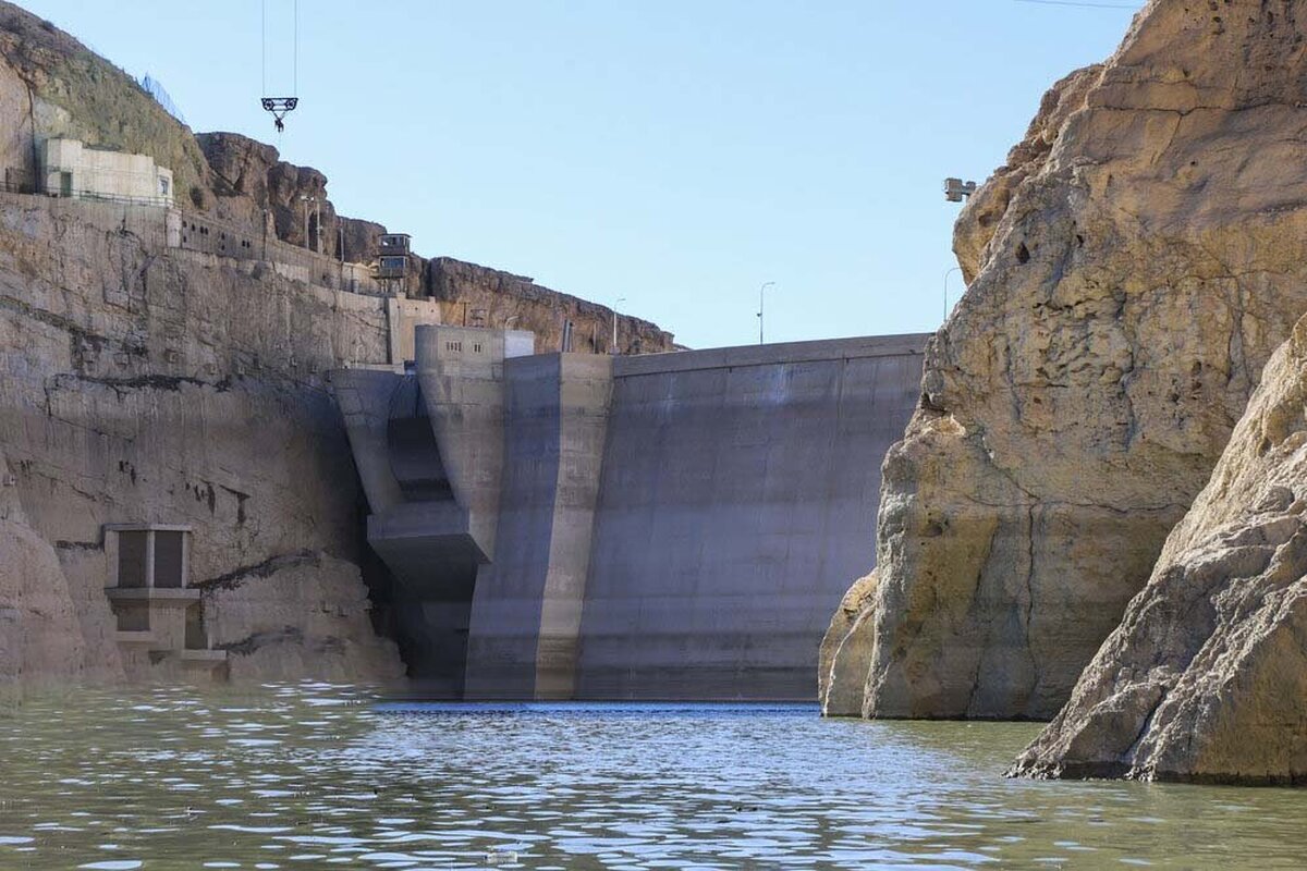 بحران در تهران/ کمآبی ادامه دارد و گرمای شدید در راه است بحران در تهران/ کمآبی ادامه دارد و گرمای شدید در راه است
