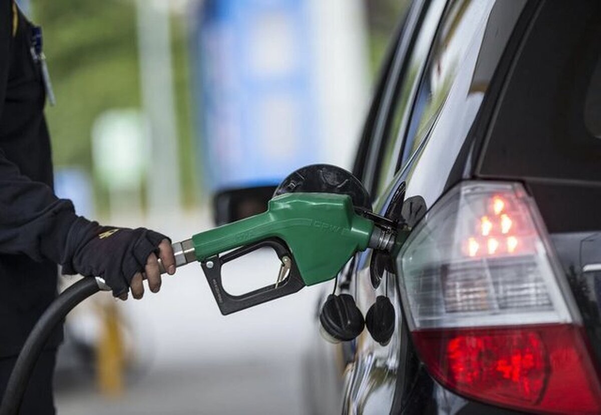 تاثیر حمله آمریکا به ایران در قیمت سوخت / قیمت بنزین در این کشورها بیش از ۱۰۰ درصد افزایش یافت تاثیر حمله آمریکا به ایران در قیمت سوخت / قیمت بنزین در این کشورها بیش از ۱۰۰ درصد افزایش یافت