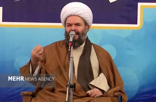 حجت الاسلام تاج: وحدت در مسیر پرچم مقدس را حفظ کنیم حجت الاسلام تاج: وحدت در مسیر پرچم مقدس را حفظ کنیم