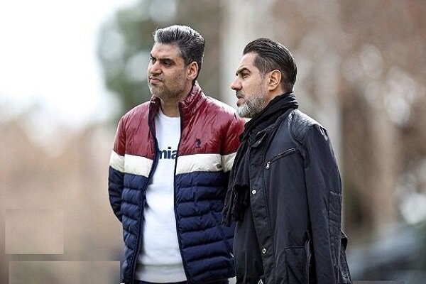 حذف پیروانی و آغاز بازی پشتپرده/ حامیان مدیر آمریکانشین ول کن نیستند! حذف پیروانی و آغاز بازی پشتپرده/ حامیان مدیر آمریکانشین ول کن نیستند!