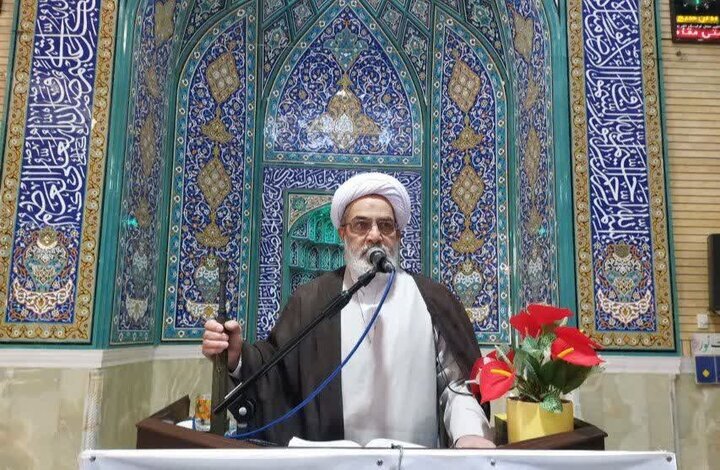 ربانی: وحدت و هوشیاری ملت راهبرد جدید دشمن را خنثی میکند ربانی: وحدت و هوشیاری ملت راهبرد جدید دشمن را خنثی میکند