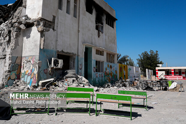 شهدای مدرسه شجره میناب سند رسوایی آمریکا؛ دانش آموزانی ایستاده در بهشت شهدای مدرسه شجره میناب سند رسوایی آمریکا؛ دانش آموزانی ایستاده در بهشت