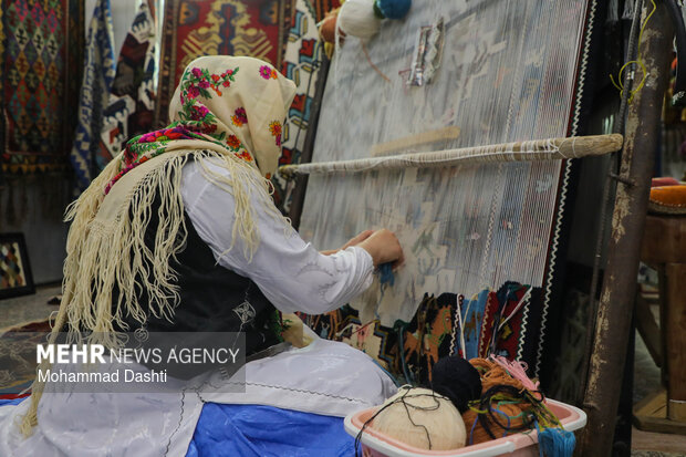 صیانت از حاملان میراثفرهنگی، تضمین تداوم حافظه تاریخی جوامع است صیانت از حاملان میراثفرهنگی، تضمین تداوم حافظه تاریخی جوامع است