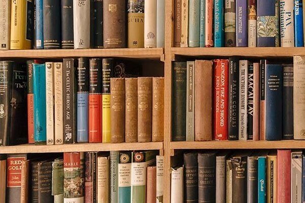 «ضریح کتاب» در کتابخانههای عمومی فارس برپا میشود «ضریح کتاب» در کتابخانههای عمومی فارس برپا میشود