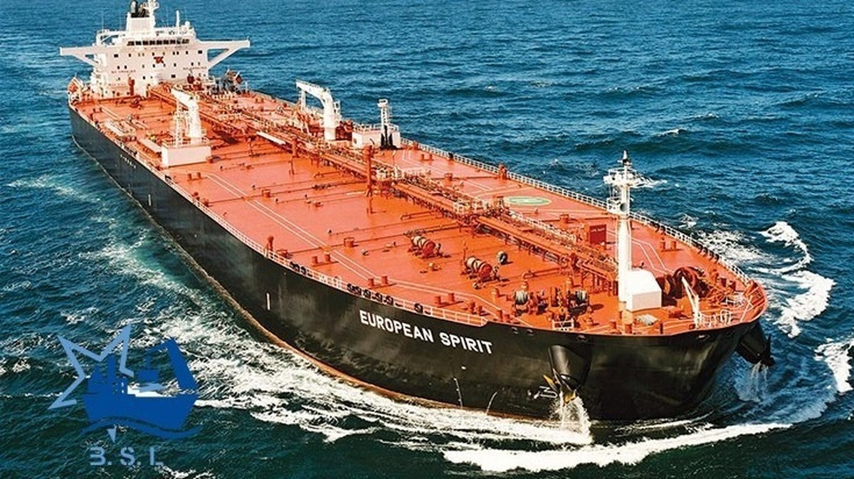 عرضه ۵۰۰ میلیون بشکه نفت در بازار جهانی متوقف شد عرضه ۵۰۰ میلیون بشکه نفت در بازار جهانی متوقف شد