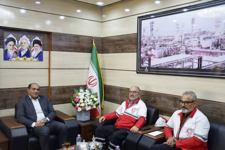 فرماندار عسلویه: هلال احمر شهرستان تجهیز و تقویت شود فرماندار عسلویه: هلال احمر شهرستان تجهیز و تقویت شود