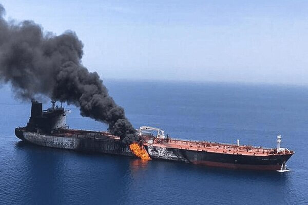 فوری/ نفتکش هندی در تنگه هرمز هدف قرار گرفت فوری/ نفتکش هندی در تنگه هرمز هدف قرار گرفت