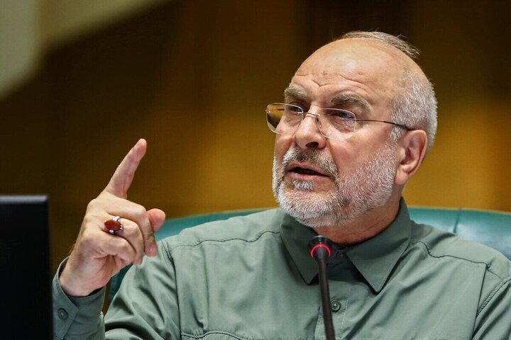 قالیباف: خط مقدم ضربه به آمریکا جنگ مالی است قالیباف: خط مقدم ضربه به آمریکا جنگ مالی است