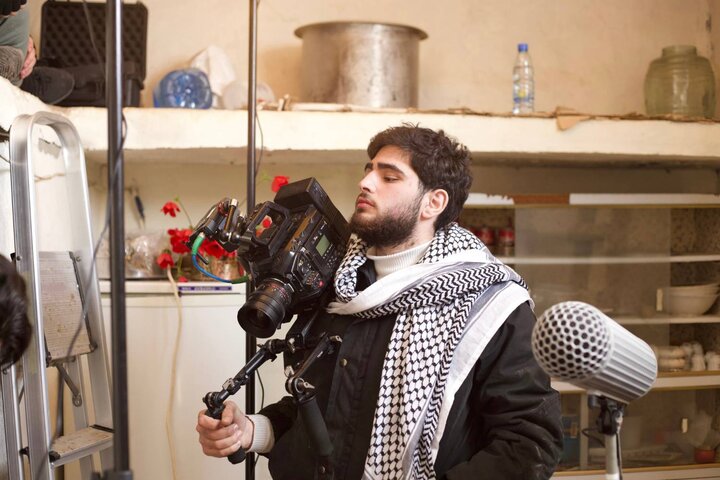 ماجرای زخمی شدن مستندساز لبنانی در حمله صهیونی؛ سینما مرزها را میشکند ماجرای زخمی شدن مستندساز لبنانی در حمله صهیونی؛ سینما مرزها را میشکند