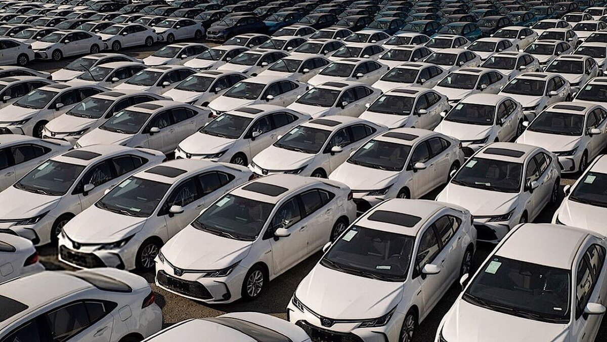 مبنای ارزی واردات خودرو مشخص شد/ قیمتگذاری با فرمول جدید انجام میشود مبنای ارزی واردات خودرو مشخص شد/ قیمتگذاری با فرمول جدید انجام میشود