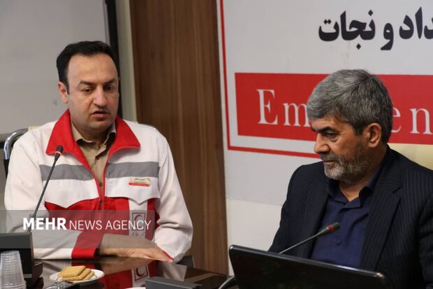 هلالاحمر همچنان در خطمقدم؛ امدادگران سفیران انقلاب معرفی شدند هلالاحمر همچنان در خطمقدم؛ امدادگران سفیران انقلاب معرفی شدند