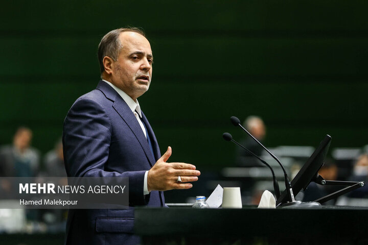 وزیر جهاد کشاورزی: اصلاح سیاستهای ارزی، انگیزه قاچاق را کاهش داد وزیر جهاد کشاورزی: اصلاح سیاستهای ارزی، انگیزه قاچاق را کاهش داد