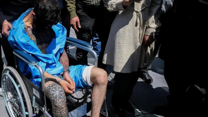 پایان عربدهکشی اوباش در عباس آباد؛ تبهکار مسلح با گلوله زمینگیر شد پایان عربدهکشی اوباش در عباس آباد؛ تبهکار مسلح با گلوله زمینگیر شد