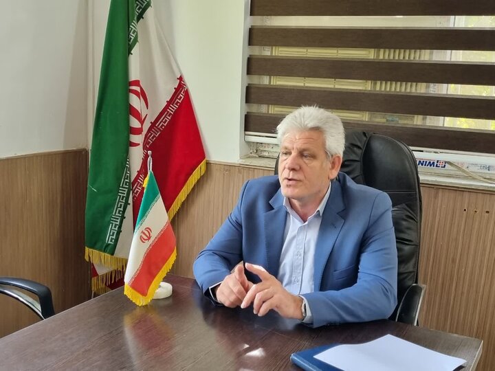 گیلانغرب به قطب کشت کلزا در استان کرمانشاه تبدیل شده است گیلانغرب به قطب کشت کلزا در استان کرمانشاه تبدیل شده است