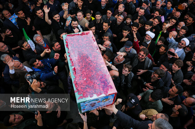 ۲۸ غیرنظامی همدانی در جنگ رمضان به شهادت رسیدند ۲۸ غیرنظامی همدانی در جنگ رمضان به شهادت رسیدند