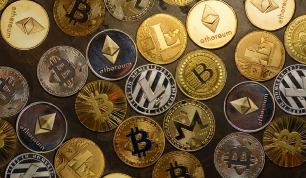 آخرین قیمت رمزارزها/ بیتکوین صعود تا پشت مرز ۸۳ هزار دلار و تتر همچنان در مسیر کاهش قیمت آخرین قیمت رمزارزها/ بیتکوین صعود تا پشت مرز ۸۳ هزار دلار و تتر همچنان در مسیر کاهش قیمت